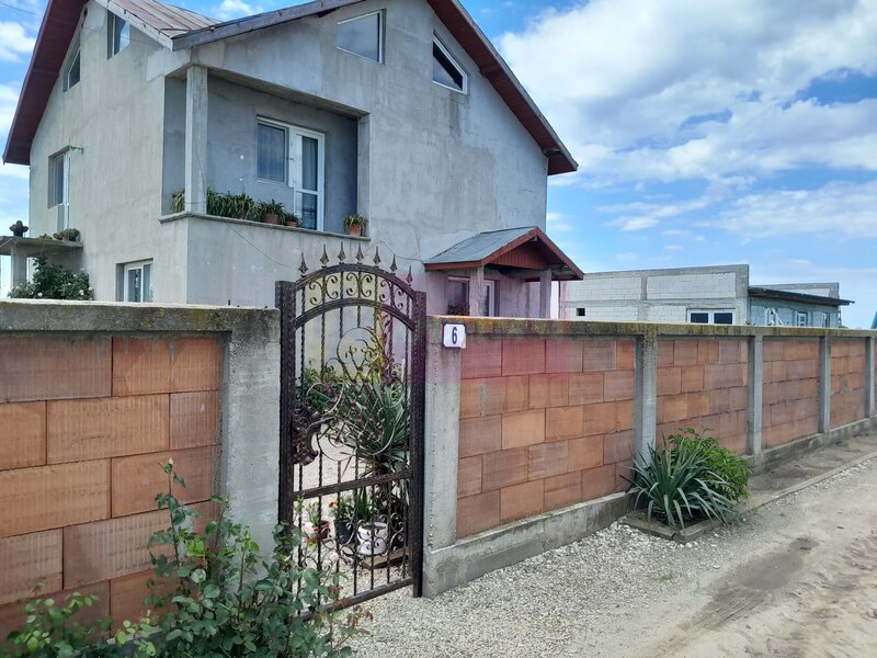 VARASTI / GR - CASA P+1+M (4 CAM) DE VANZARE